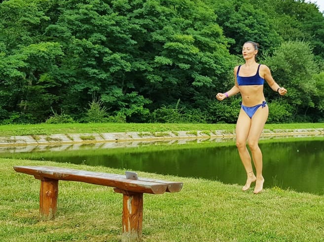 Zabudnite na výhovorky! HIT môžete cvičiť doma i vonku