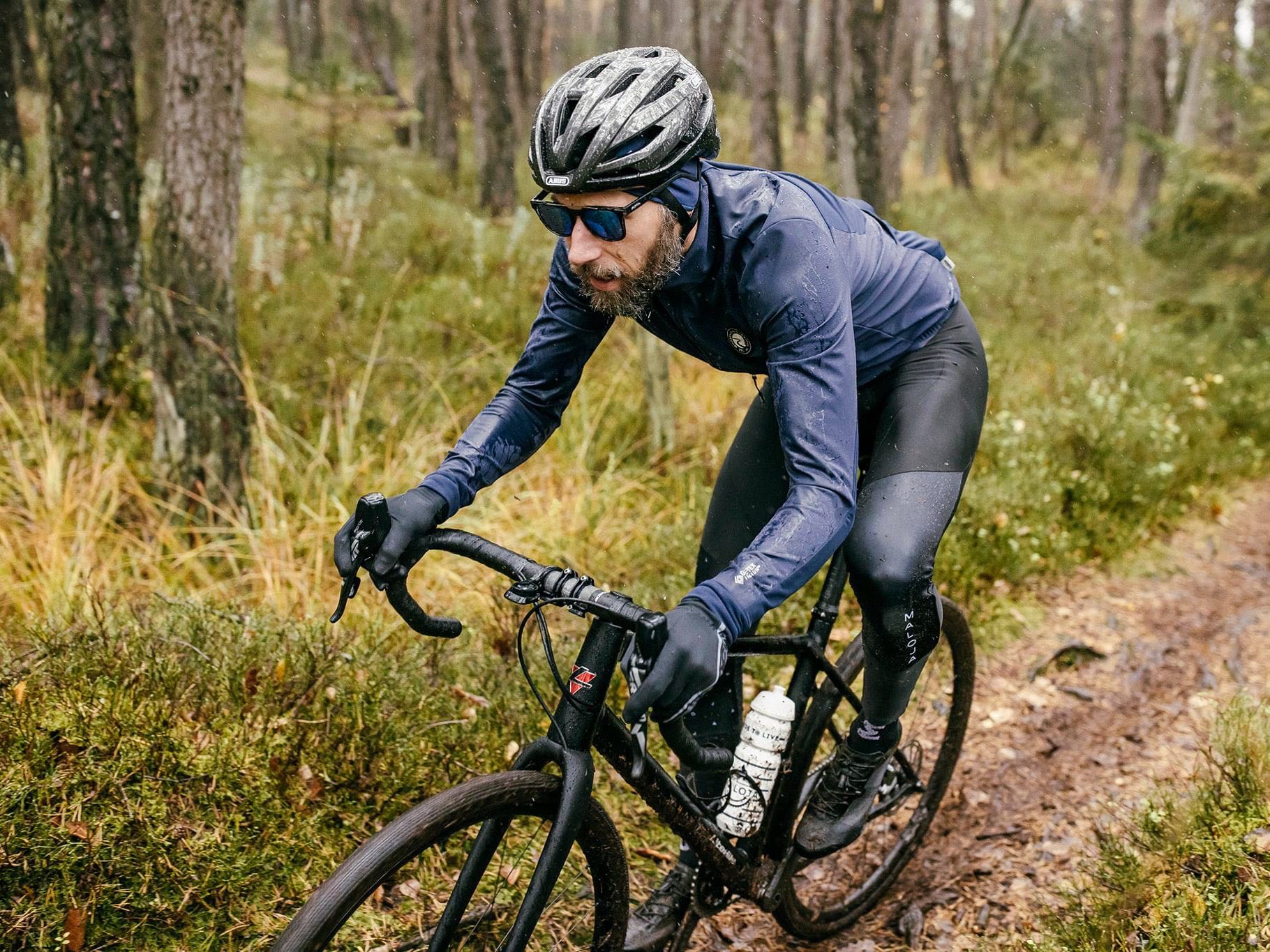 Bicykel_Muz_Priroda