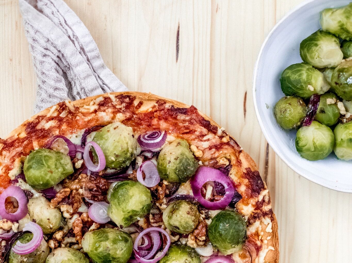 Cuketova pizza_Zdrave rychlovky 2_Mirka Luberdova