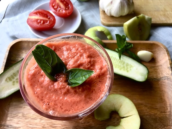 Gaspacho alebo osviežujúce raw smoothie z paradajok