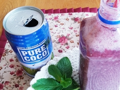 Ovocno - pepermintov proten raw shake