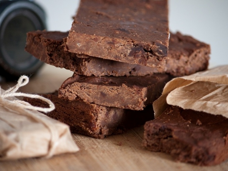 Domáce čokoládové proteínové tyčinky