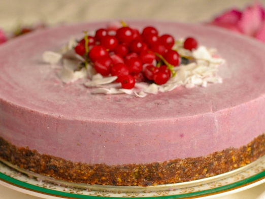 RAW višňová torta