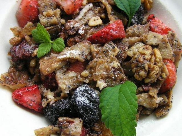 Špaldové palacinky s makom a špaldový trhanec
