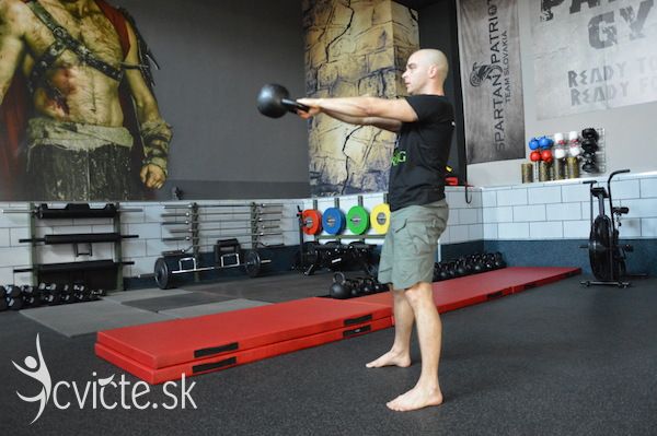 kettlebell swing
