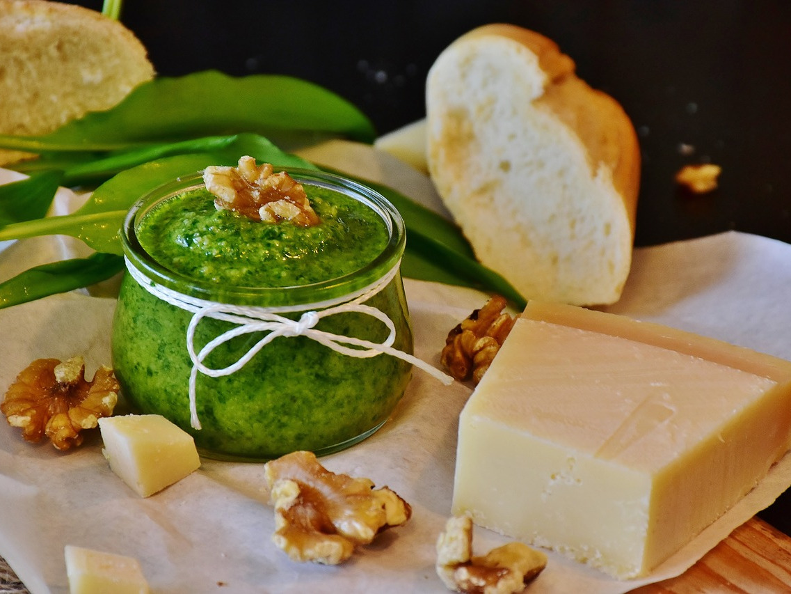 Pesto je plné vitamínov. Takto si ho pripravíte doma